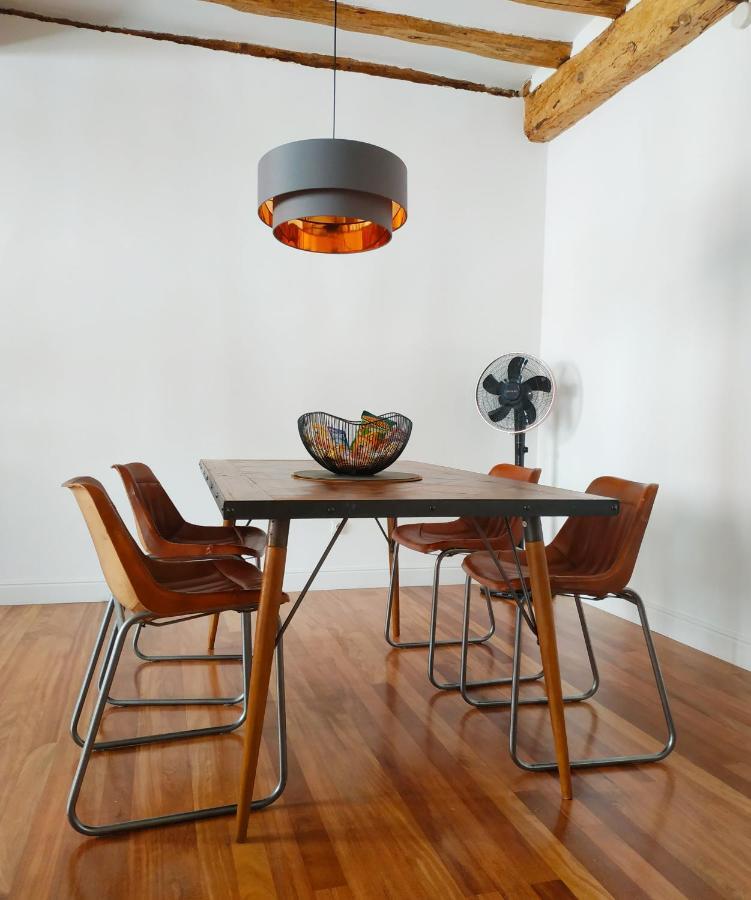 로그로노 Lux Wood Loft With Air Con & Lift 아파트 외부 사진